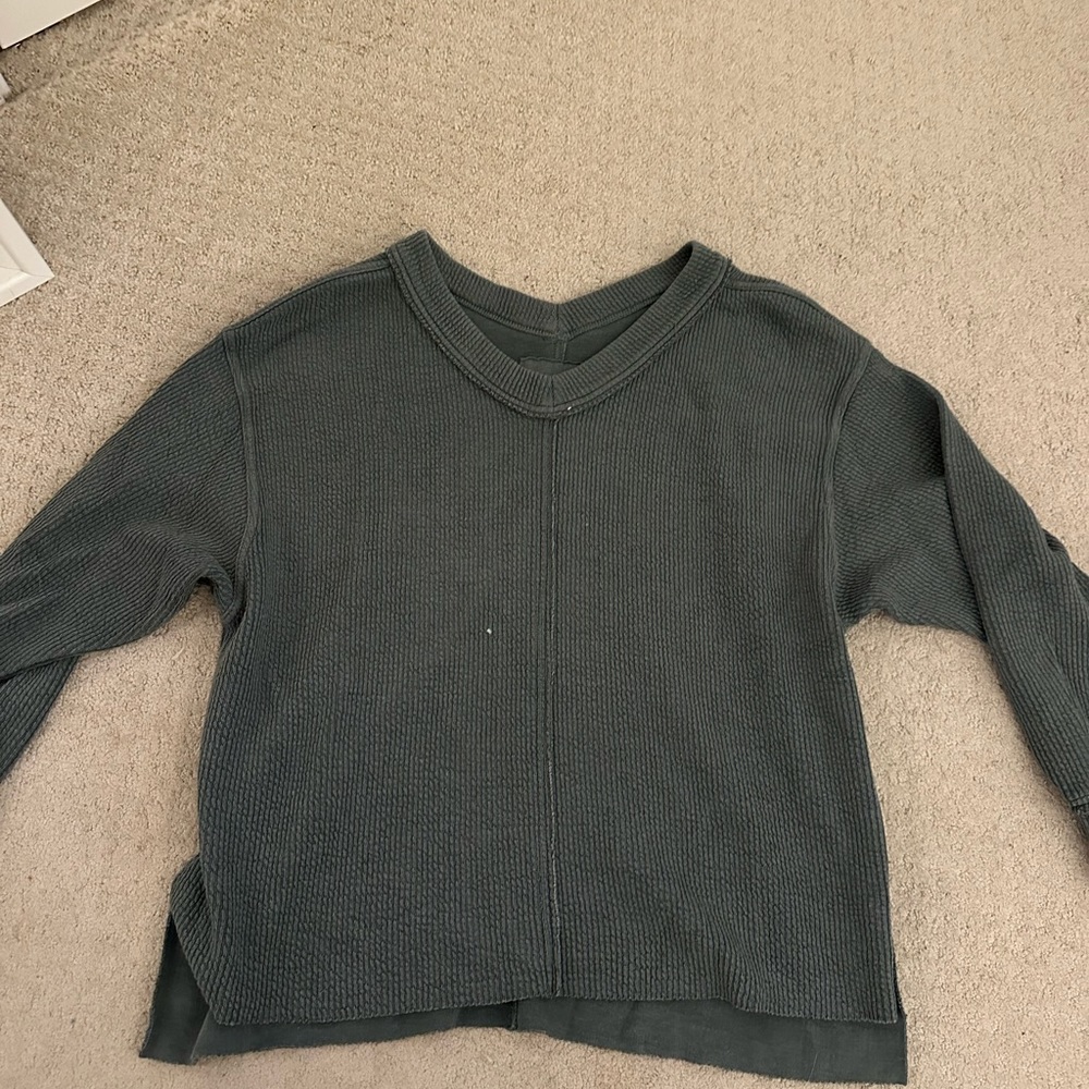 Green oversized aerie top
